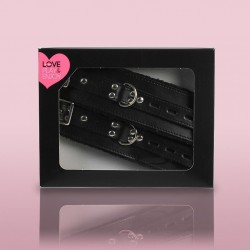 Coffret Menottes en cuir noires avec fourrure