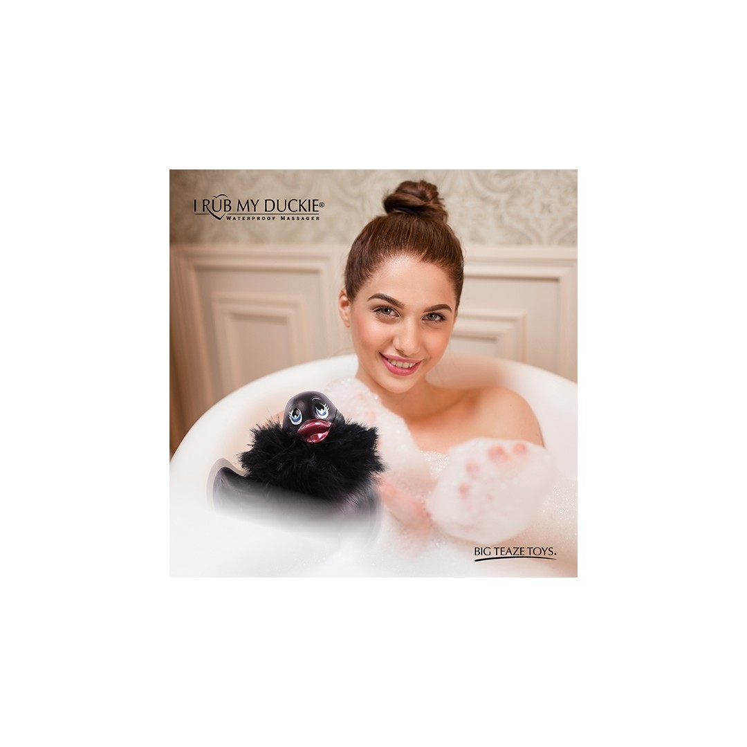 Canard vibrant avec Boa