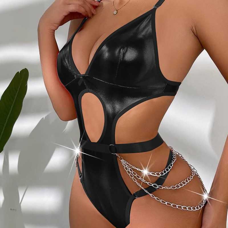 Body sexy en similicuir découpé avec chaînes